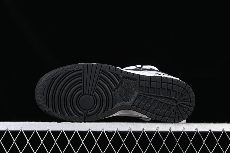 All categories Nk SB Dunk series Nk SB Dunk Low low-top sneakers Nk Dunk Low Skywalker black and white gray summer simple SB strap low-top casual sneakers DD1391-100